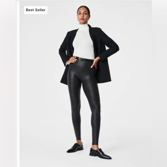 Spanx  faux leather high rise leggings in black glossy, size XS  petite tall - Picture 8 of 13